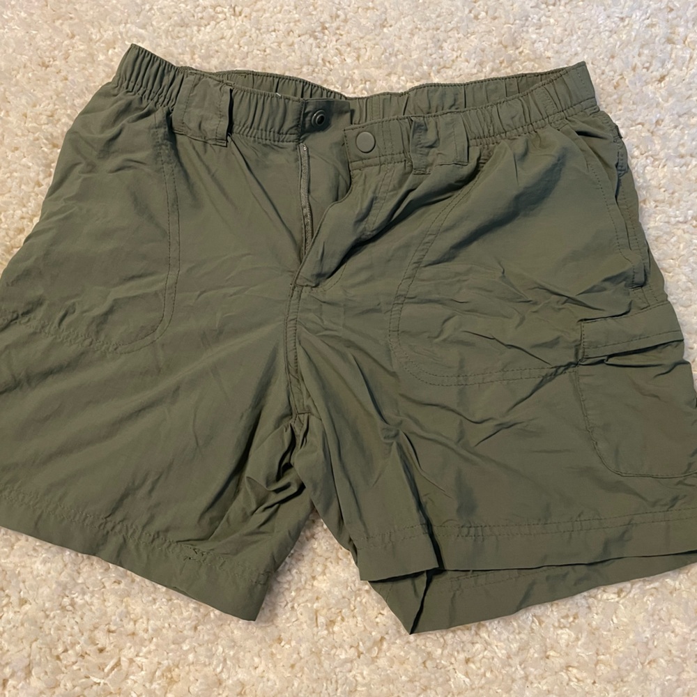 Columbia Women's Sandy River Cargo Short olive green Size Small Euc omni shield